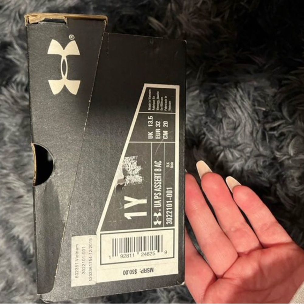 Under Armour Size 1, Boys